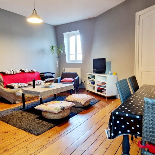 Featured image - Les Ecuries 3 bedroom apartment shared housing fontainebleau