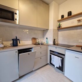 Ava's Garden fonty listing 20260121