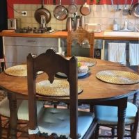 Kitchen and dining area in the Secret Garden flat