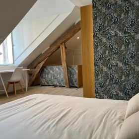 Madelon Room in La Gardienne