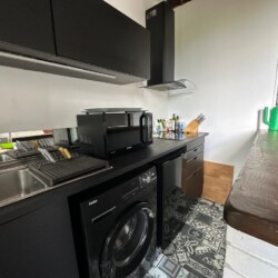 La Belle Vue Studio Apartment, Fontainebleau close to INSEAD campus