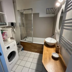 Sergeant's Nook 1 bedroom apartment with balcony