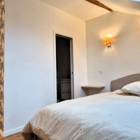 The Right Wing Loft Studio Apartment