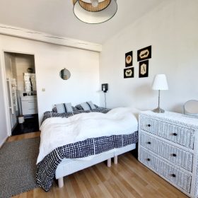 Cloche royale fonty housing 20260408