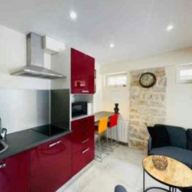 o Charming fonty listing 20260121