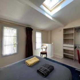 o Charming fonty listing 20260121