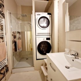 Jardin du Roi fonty housing 20260315