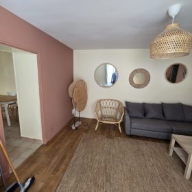 Charleys Checkpoint New Fonty Housing Listing 20260928